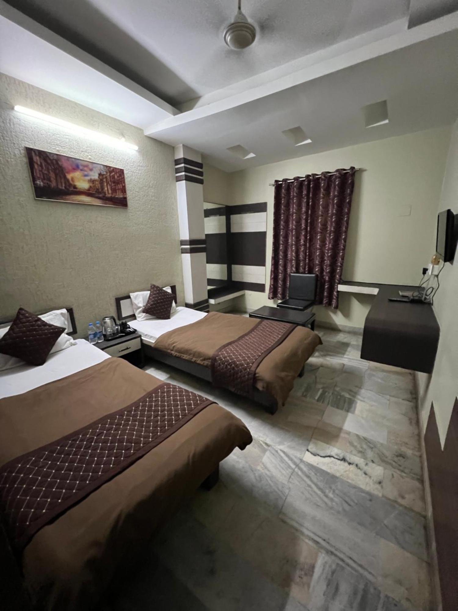 Hotel Sabera Siliguri Εξωτερικό φωτογραφία