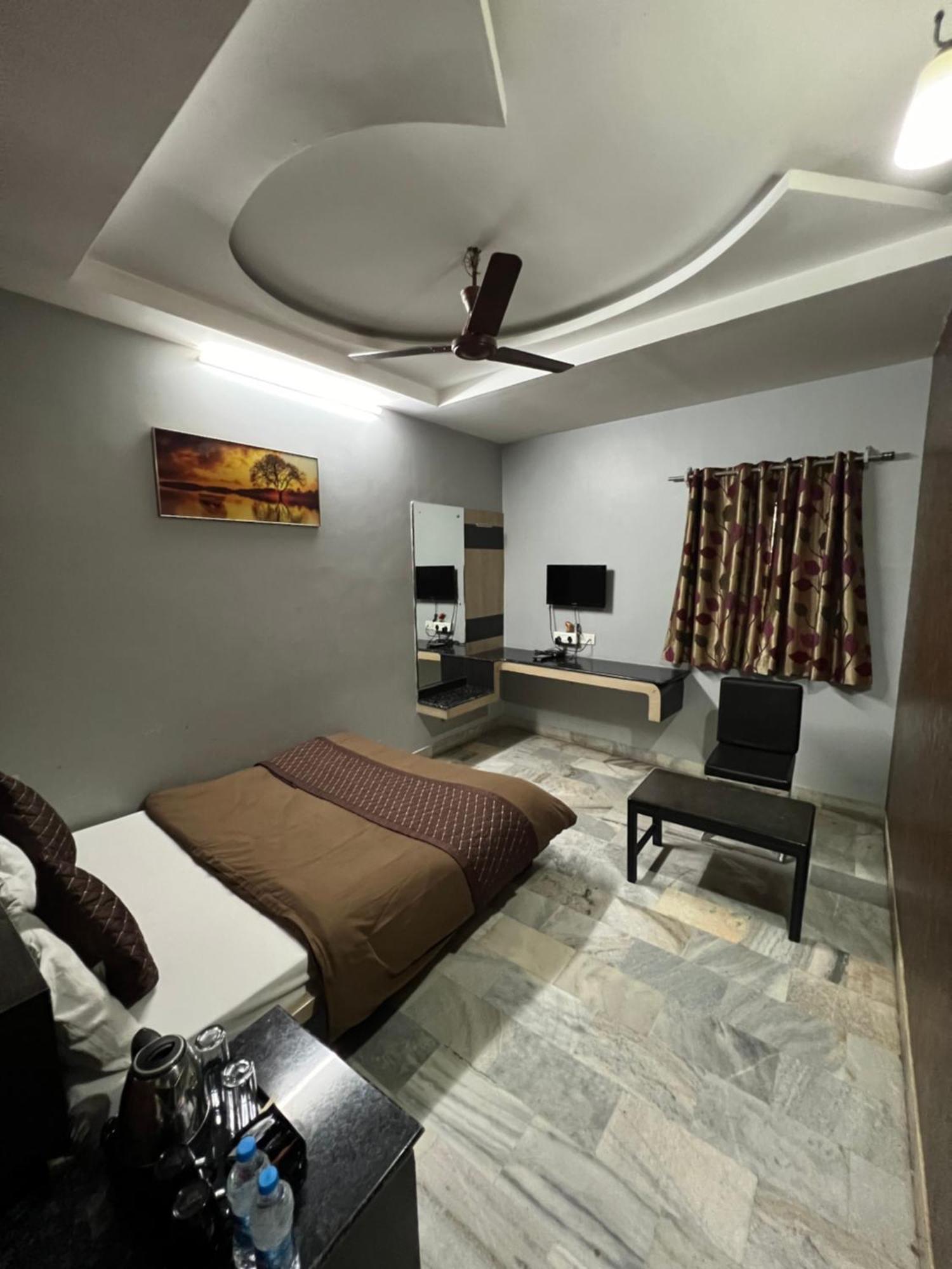 Hotel Sabera Siliguri Εξωτερικό φωτογραφία