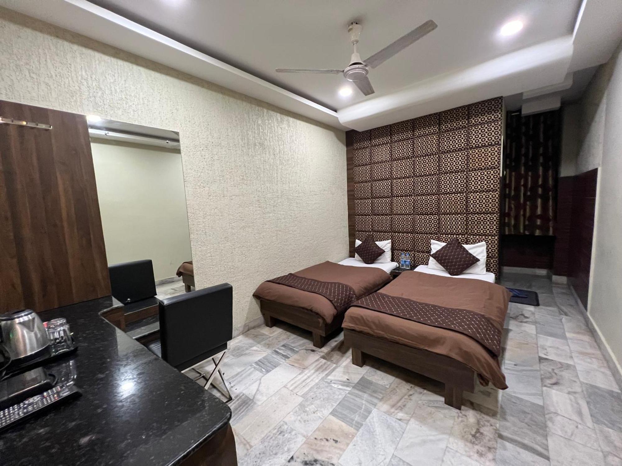 Hotel Sabera Siliguri Εξωτερικό φωτογραφία