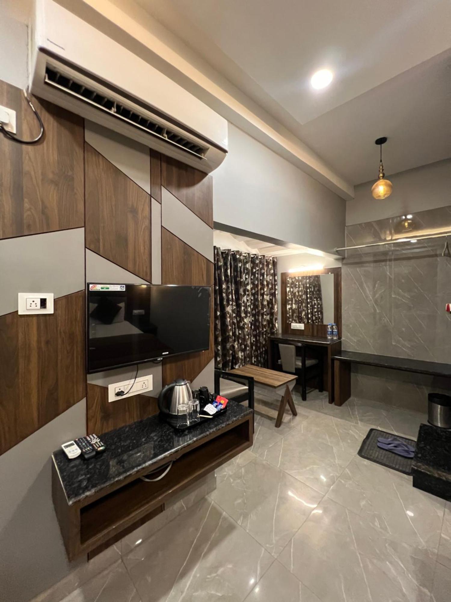 Hotel Sabera Siliguri Εξωτερικό φωτογραφία