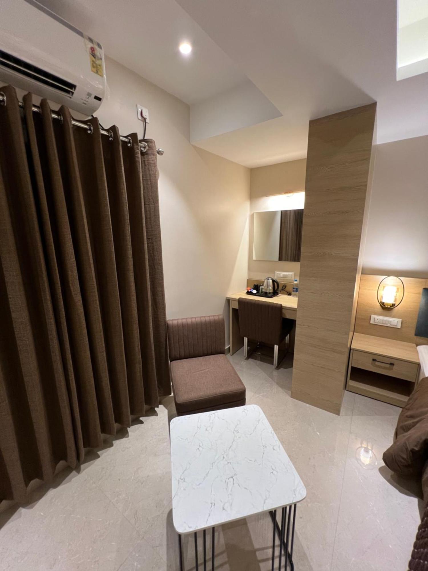 Hotel Sabera Siliguri Εξωτερικό φωτογραφία